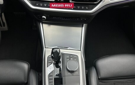 BMW 3 серия, 2019 год, 3 690 000 рублей, 19 фотография