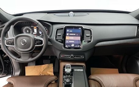 Volvo XC90 II рестайлинг, 2022 год, 5 070 000 рублей, 14 фотография