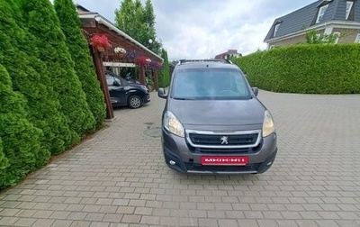 Peugeot Partner II рестайлинг 2, 2016 год, 730 000 рублей, 1 фотография
