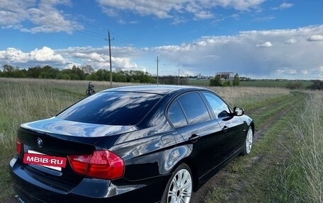 BMW 3 серия, 2011 год, 1 200 000 рублей, 3 фотография