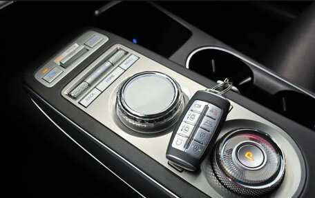 Genesis GV70, 2022 год, 3 391 000 рублей, 8 фотография