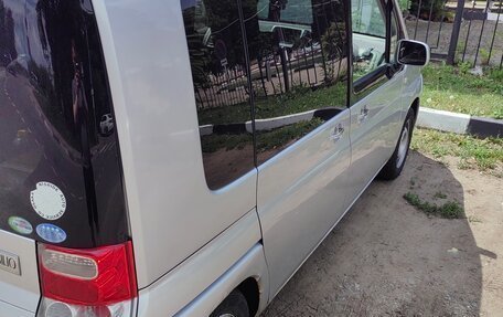 Honda Mobilio I, 2006 год, 450 000 рублей, 4 фотография
