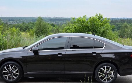 Volkswagen Passat B8 рестайлинг, 2020 год, 1 950 000 рублей, 6 фотография