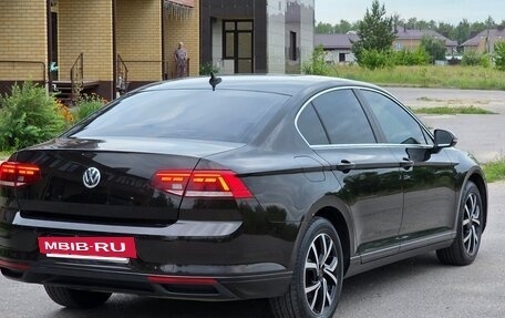 Volkswagen Passat B8 рестайлинг, 2020 год, 1 950 000 рублей, 4 фотография