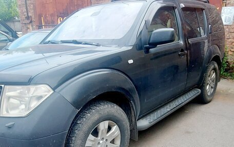 Nissan Pathfinder, 2005 год, 600 000 рублей, 2 фотография