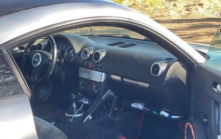 Audi TT, 1999 год, 780 000 рублей, 9 фотография