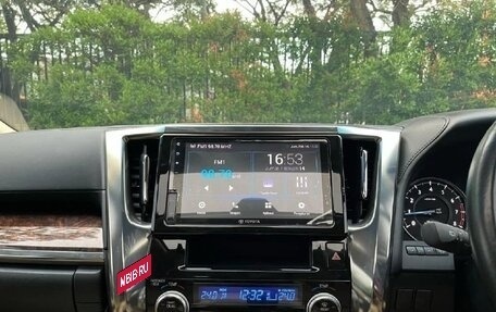 Toyota Alphard III, 2021 год, 3 980 000 рублей, 8 фотография