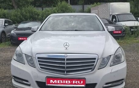 Mercedes-Benz E-Класс, 2011 год, 1 450 000 рублей, 1 фотография