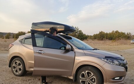 Honda Vezel, 2017 год, 1 900 000 рублей, 5 фотография