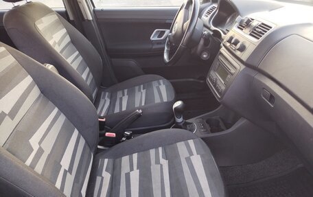Skoda Fabia II, 2008 год, 560 000 рублей, 10 фотография
