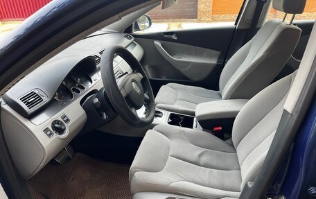 Volkswagen Passat B6, 2006 год, 550 000 рублей, 10 фотография