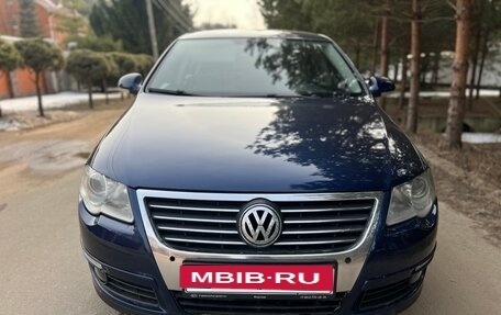 Volkswagen Passat B6, 2006 год, 550 000 рублей, 2 фотография
