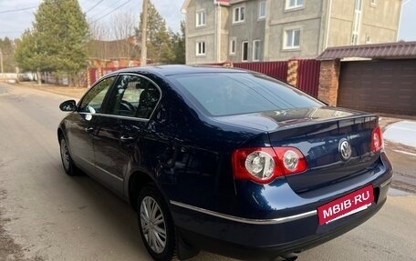 Volkswagen Passat B6, 2006 год, 550 000 рублей, 6 фотография