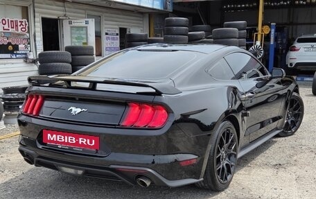 Ford Mustang VI рестайлинг, 2021 год, 2 370 013 рублей, 5 фотография
