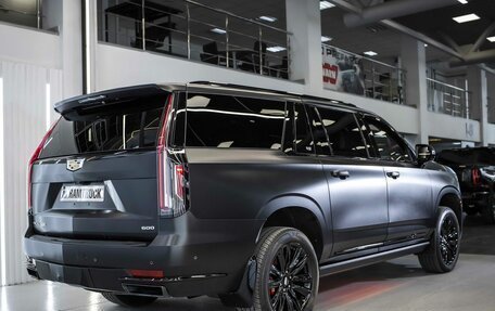 Cadillac Escalade V, 2022 год, 12 499 999 рублей, 5 фотография
