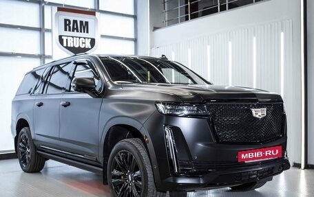 Cadillac Escalade V, 2022 год, 12 499 999 рублей, 2 фотография