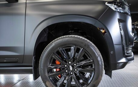Cadillac Escalade V, 2022 год, 12 499 999 рублей, 9 фотография