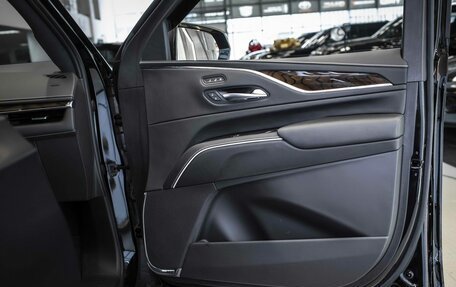 Cadillac Escalade V, 2022 год, 12 499 999 рублей, 32 фотография