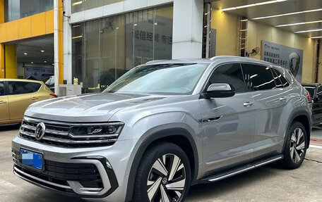Volkswagen Teramont I, 2022 год, 2 890 013 рублей, 3 фотография