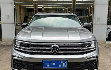 Volkswagen Teramont I, 2022 год, 2 890 013 рублей, 2 фотография