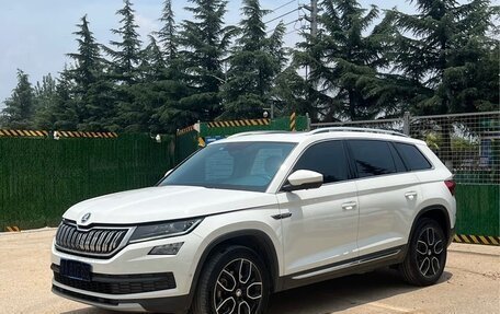 Skoda Kodiaq I, 2022 год, 1 915 000 рублей, 3 фотография