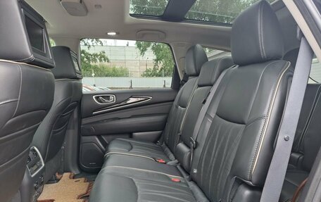 Infiniti QX60 I рестайлинг, 2017 год, 2 499 000 рублей, 12 фотография