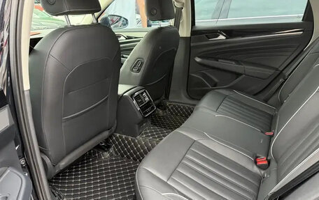 Volkswagen Passat B8 рестайлинг, 2022 год, 1 815 000 рублей, 7 фотография
