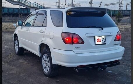 Toyota Harrier, 2000 год, 850 000 рублей, 9 фотография