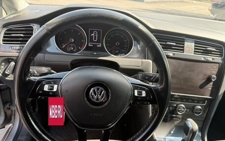 Volkswagen Golf VII, 2020 год, 2 800 000 рублей, 19 фотография