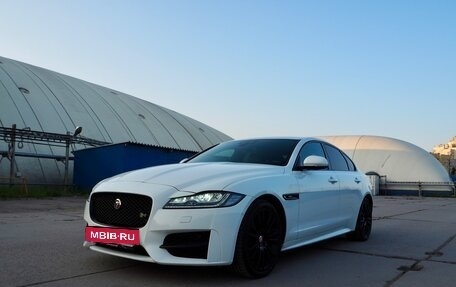 Jaguar XF II, 2016 год, 2 675 000 рублей, 2 фотография