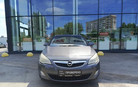Opel Astra J, 2010 год, 400 000 рублей, 2 фотография