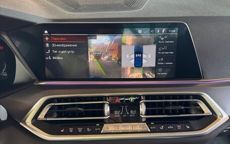 BMW X5, 2018 год, 5 800 000 рублей, 13 фотография