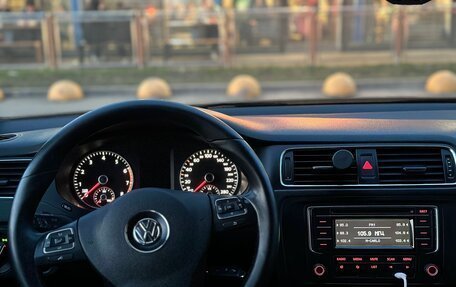 Volkswagen Jetta VI, 2013 год, 680 000 рублей, 5 фотография