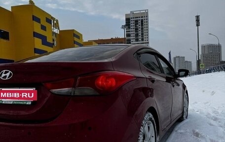 Hyundai Elantra V, 2012 год, 700 000 рублей, 3 фотография