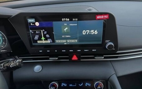 Hyundai Elantra, 2022 год, 1 650 000 рублей, 9 фотография