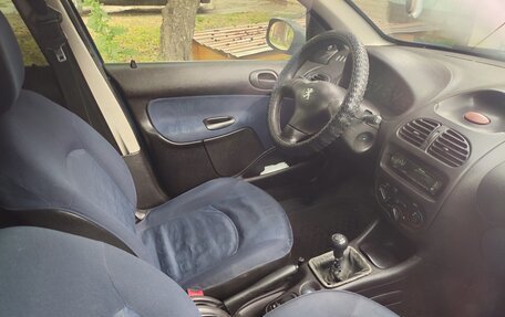 Peugeot 206, 2001 год, 257 000 рублей, 4 фотография