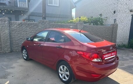 Hyundai Solaris II рестайлинг, 2013 год, 850 000 рублей, 6 фотография