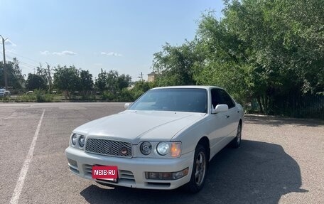 Nissan Cedric IX, 1998 год, 530 000 рублей, 2 фотография