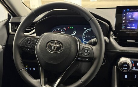 Toyota RAV4, 2024 год, 3 850 000 рублей, 20 фотография