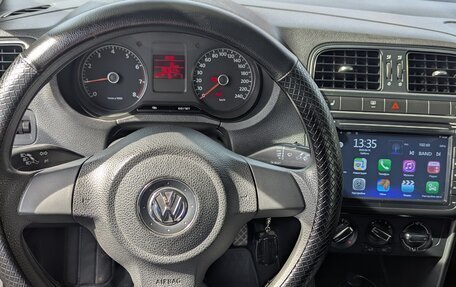 Volkswagen Polo VI (EU Market), 2011 год, 750 000 рублей, 5 фотография