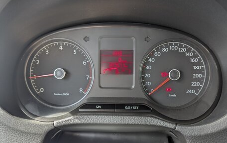 Volkswagen Polo VI (EU Market), 2011 год, 750 000 рублей, 16 фотография