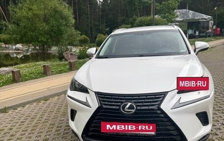 Lexus NX I, 2018 год, 3 450 000 рублей, 3 фотография