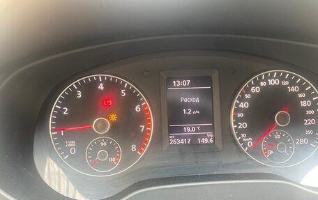 Volkswagen Jetta VI, 2013 год, 800 000 рублей, 7 фотография