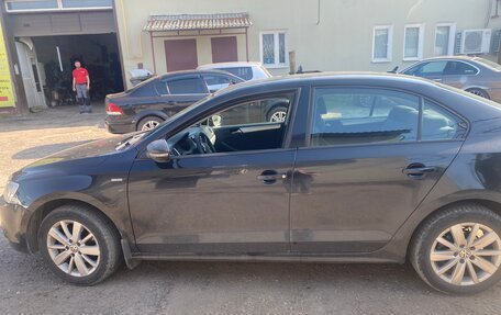 Volkswagen Jetta VI, 2013 год, 800 000 рублей, 5 фотография