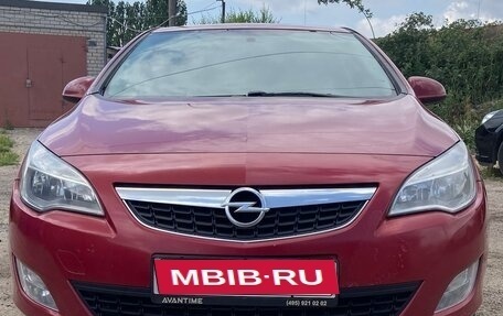 Opel Astra J, 2010 год, 610 000 рублей, 13 фотография