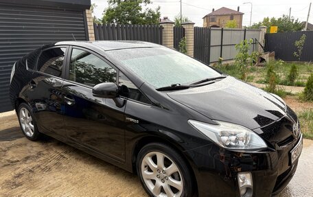 Toyota Prius, 2010 год, 1 089 000 рублей, 3 фотография