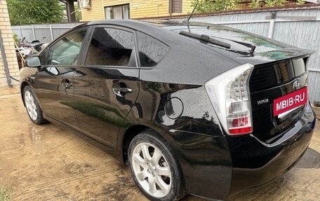 Toyota Prius, 2010 год, 1 089 000 рублей, 7 фотография