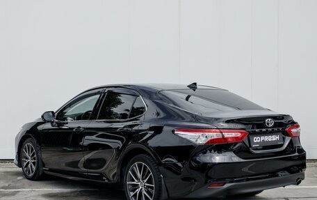 Toyota Camry, 2021 год, 3 169 000 рублей, 2 фотография