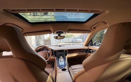 Porsche Panamera II рестайлинг, 2009 год, 3 300 000 рублей, 8 фотография