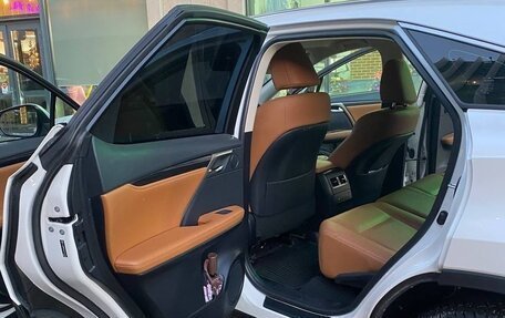 Lexus RX IV рестайлинг, 2020 год, 5 600 000 рублей, 11 фотография